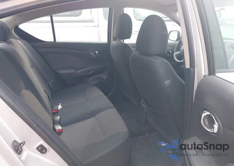 2014 Nissan Versa 1.6 Sv z USA, uszkodzony, nr VIN 3N1CN7AP1EL830549